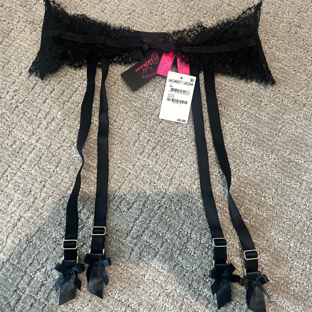 NWT- Von Follies NordstromBlack Lace Garter Belt with Satin Bows